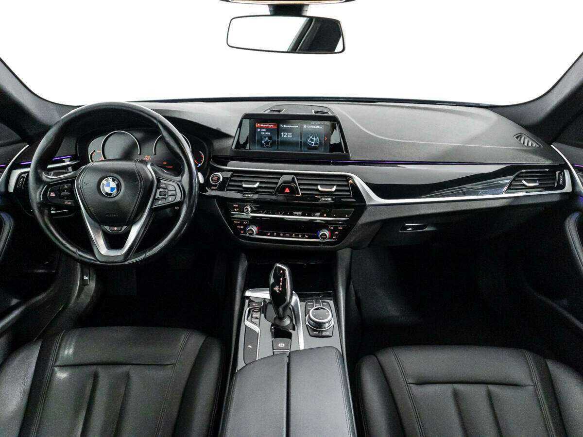 Купить BMW 5 серии, 2017, 226 976 км.. Фото: #12
