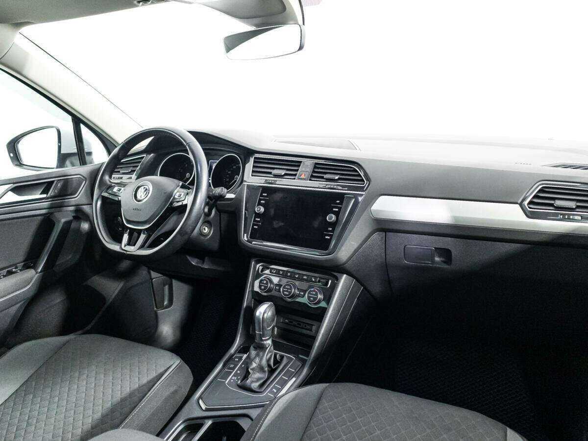 Купить Volkswagen Tiguan, 2019, 74 014 км.. Фото: #8