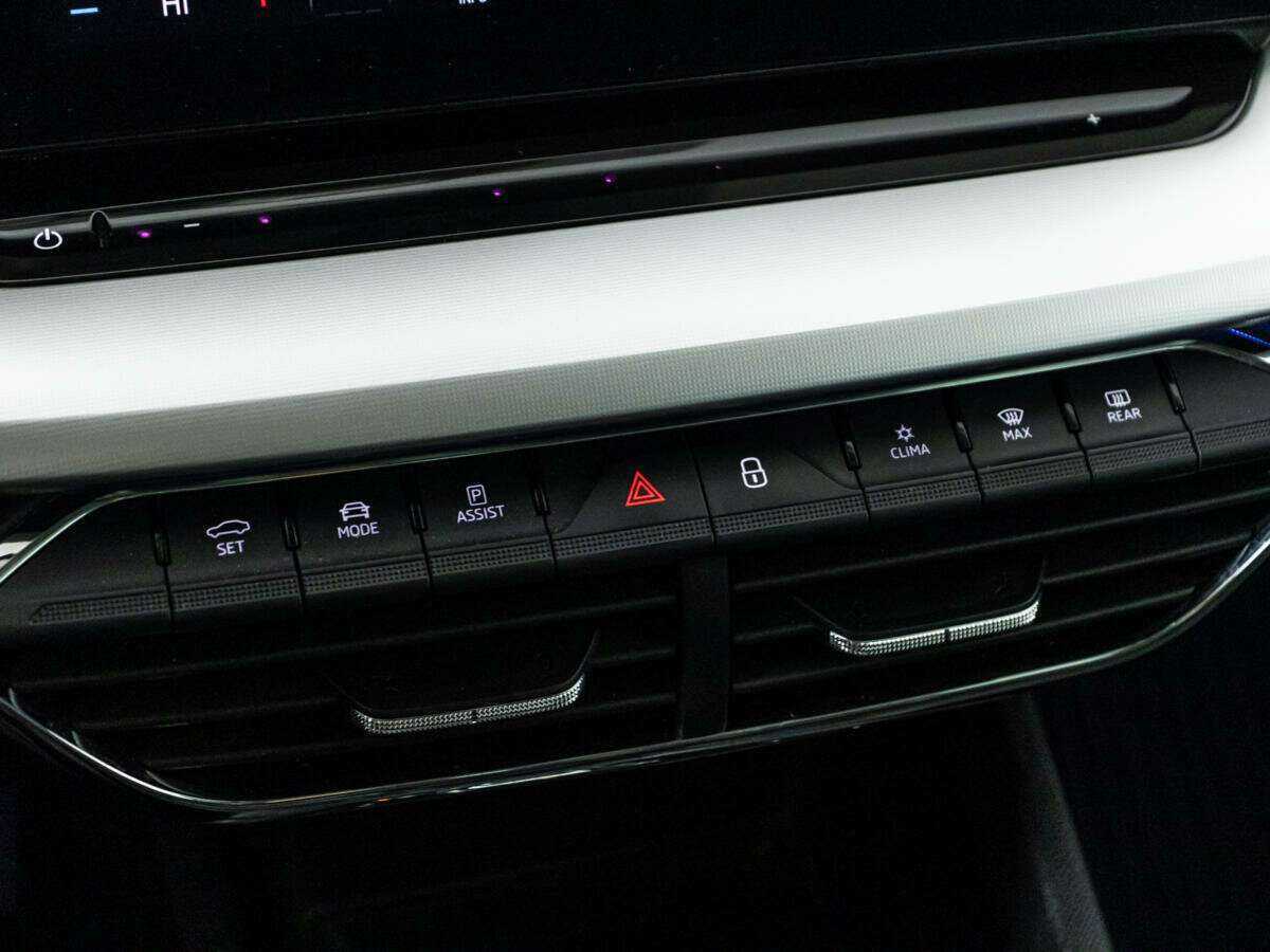 Купить Skoda Octavia, 2020, 92 994 км.. Фото: #17