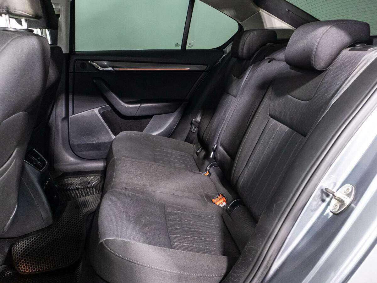 Купить Skoda Octavia, 2018, 311 613 км.. Фото: #9