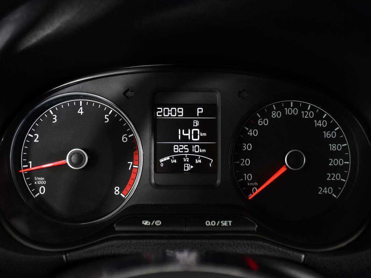 Купить Volkswagen Polo, 2018, 82 350 км.. Фото: #10