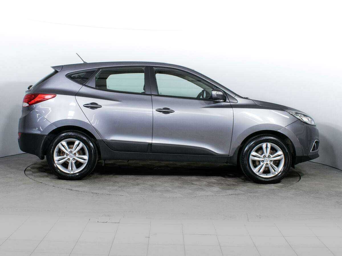 Купить Hyundai ix35, 2012, 142 645 км.. Фото: #3