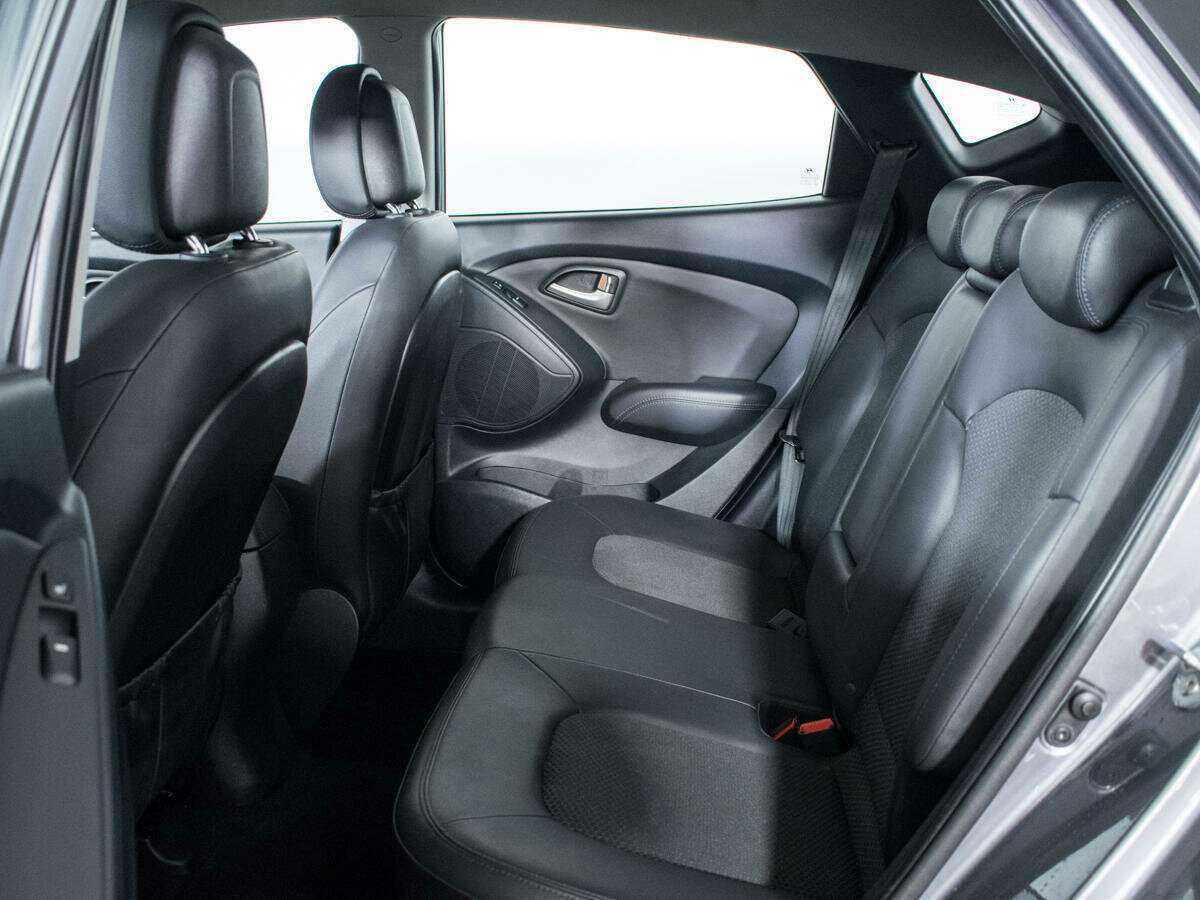 Купить Hyundai ix35, 2012, 142 645 км.. Фото: #9