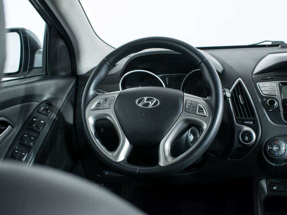 Купить Hyundai ix35, 2012, 142 645 км.. Фото: #13