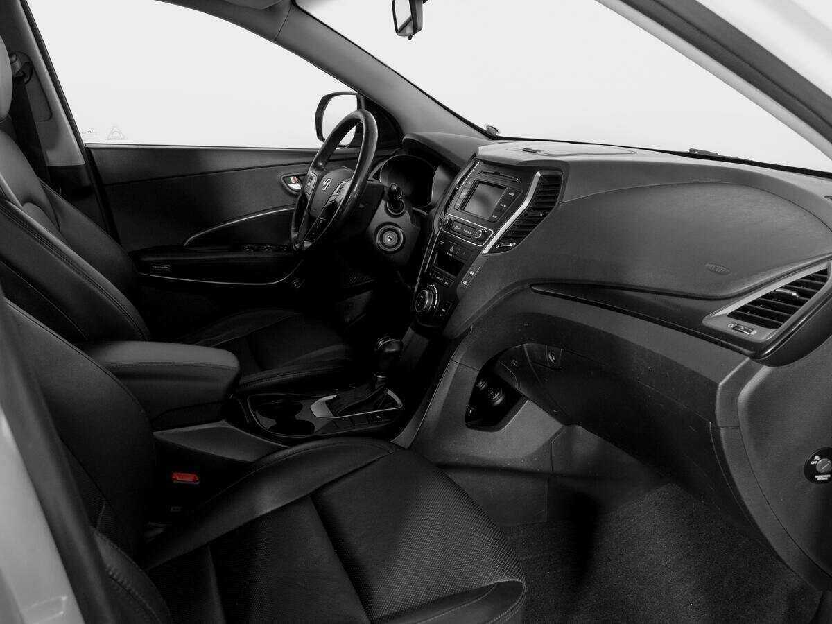 Купить Hyundai Santa Fe, 2016, 127 101 км.. Фото: #8