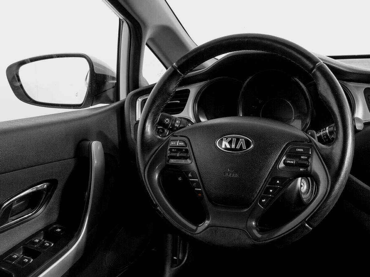 Купить Kia Ceed, 2016, 138 159 км.. Фото: #13