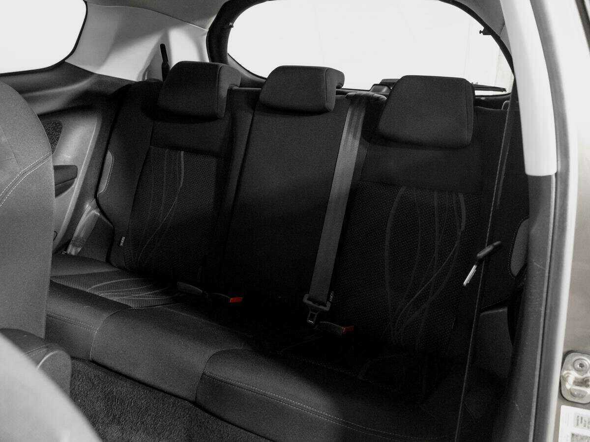 Купить Peugeot 208, 2013, 107 930 км.. Фото: #9