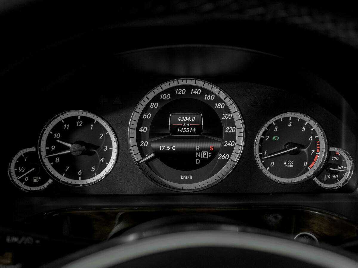 Купить Mercedes-Benz E-Класс, 2012, 141 000 км.. Фото: #10