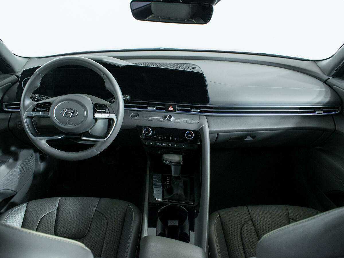 Купить Hyundai Elantra, 2021, 31 216 км.. Фото: #11