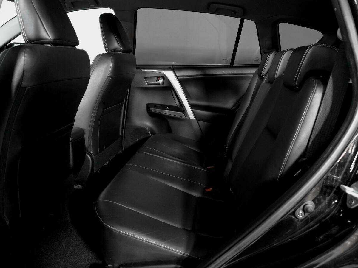 Купить Toyota RAV4, 2016, 107 725 км.. Фото: #9