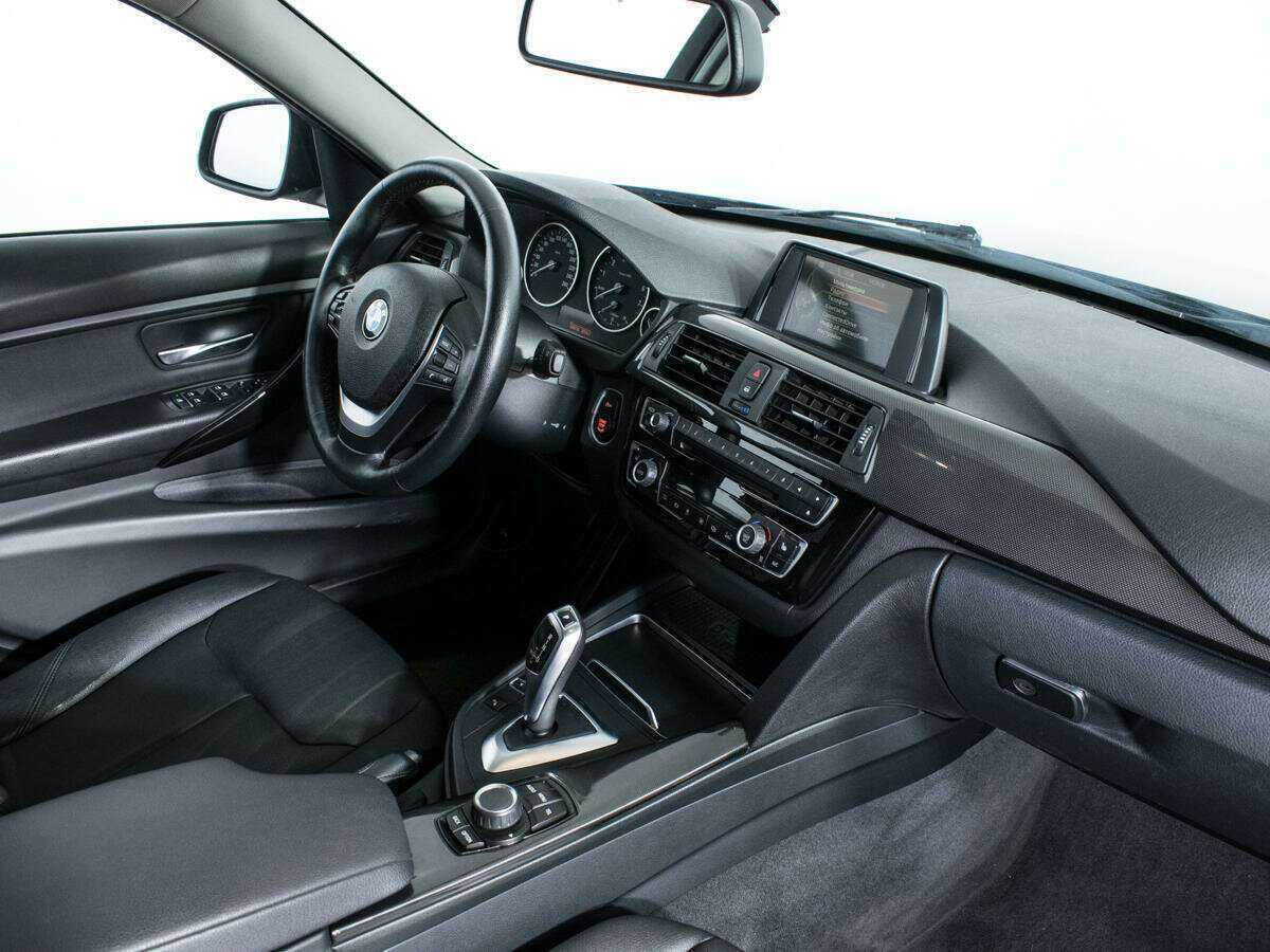 Купить BMW 3 серии, 2017, 105 596 км.. Фото: #8