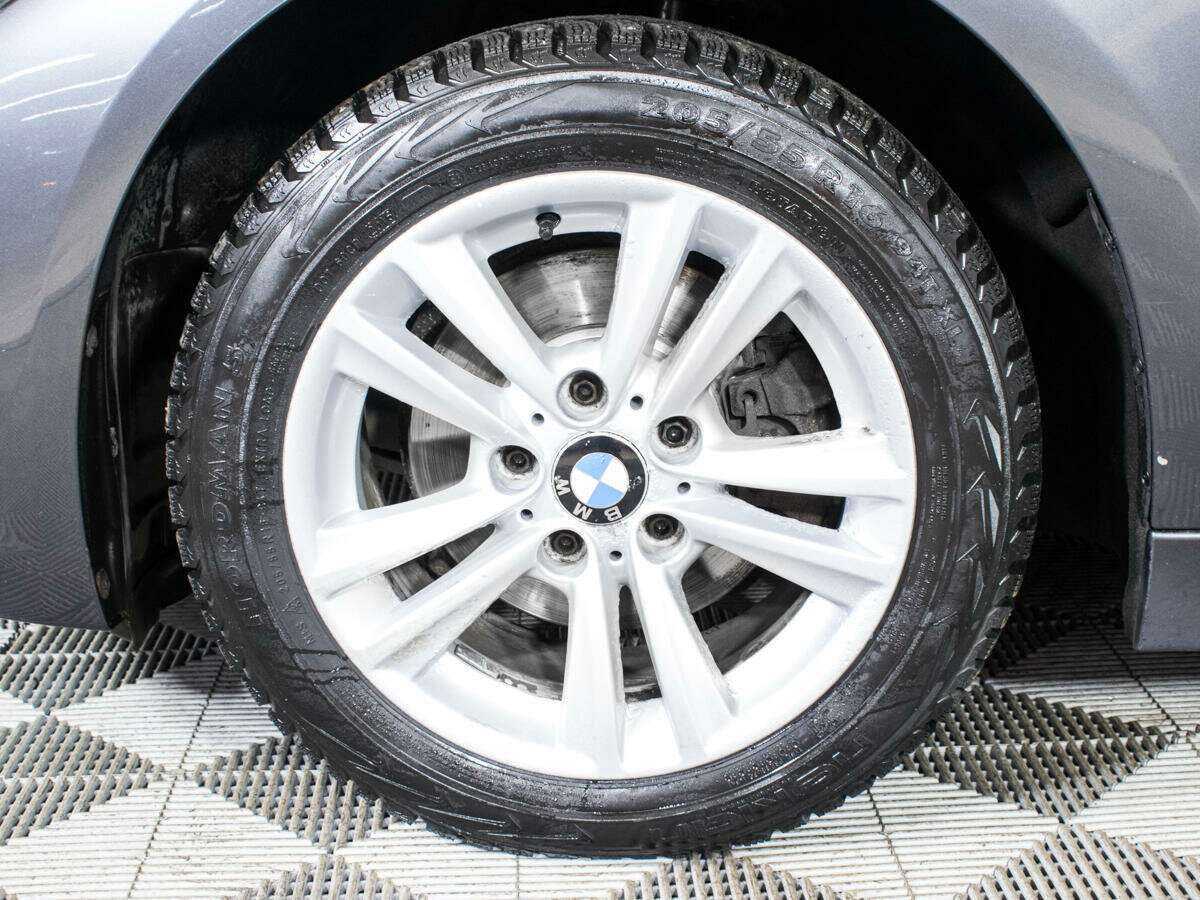 Купить BMW 3 серии, 2017, 105 596 км.. Фото: #16