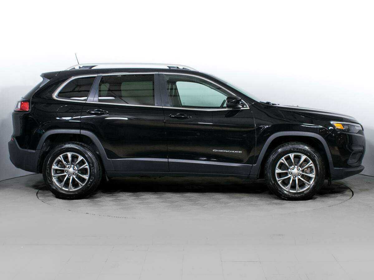 Купить Jeep Cherokee, 2018, 87 497 км.. Фото: #3