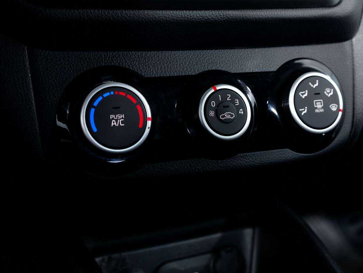 Купить Киа Рио, 2017, 107 508 км.. Фото: #15