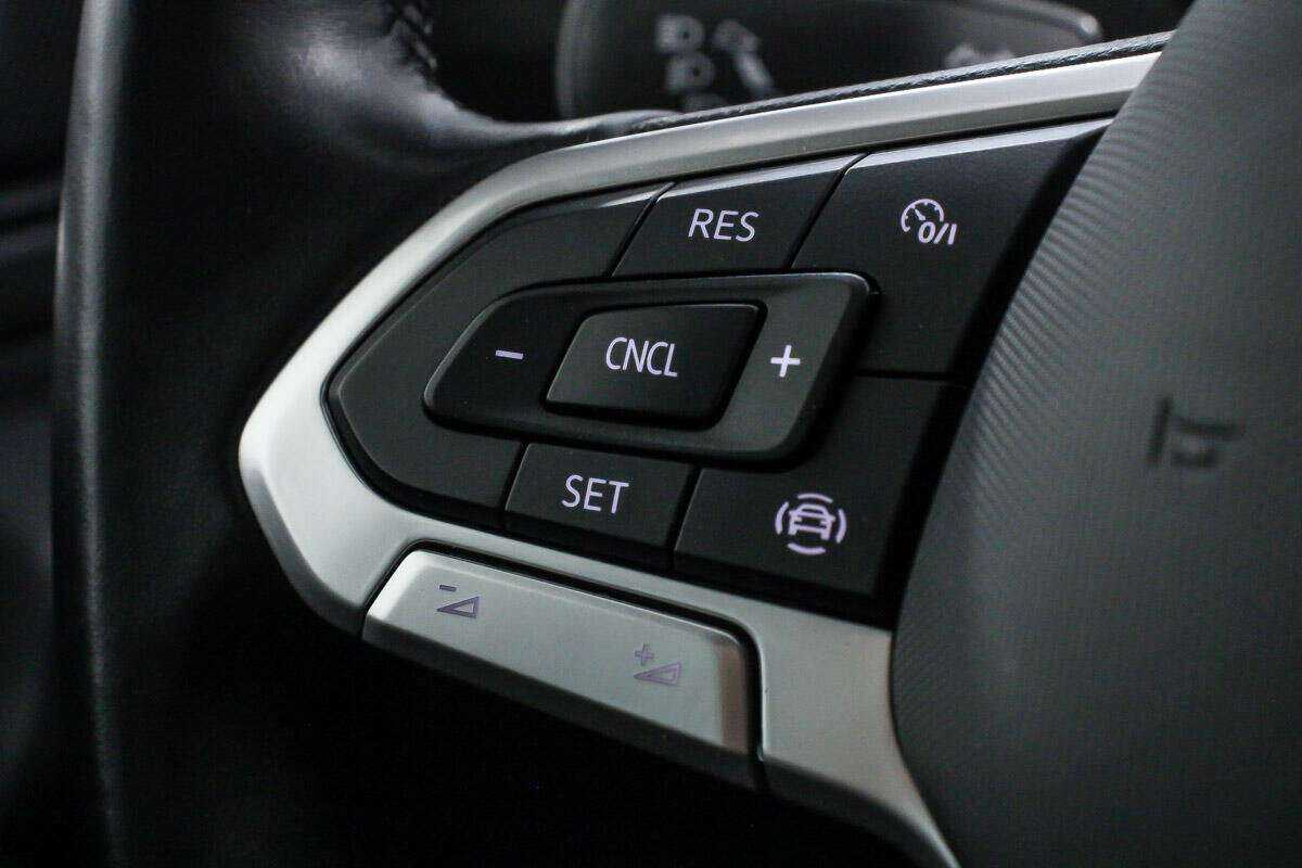 Купить Volkswagen Tiguan, 2021, 20 086 км.. Фото: #11