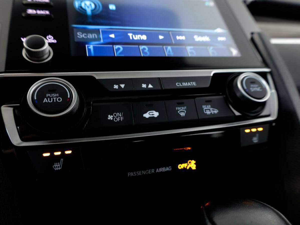 Купить Honda Civic, 2019, 26 064 км.. Фото: #14