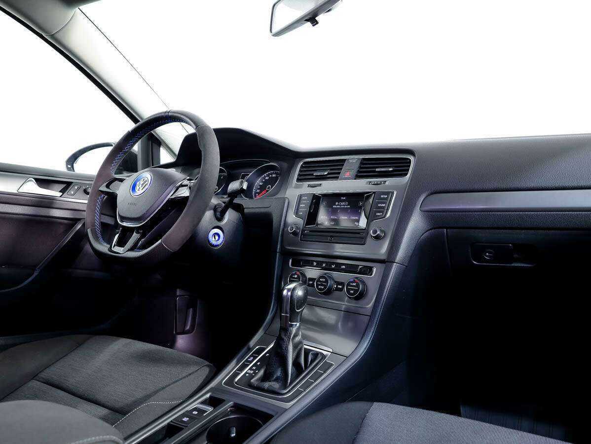 Купить Volkswagen Golf, 2013, 136 879 км.. Фото: #7