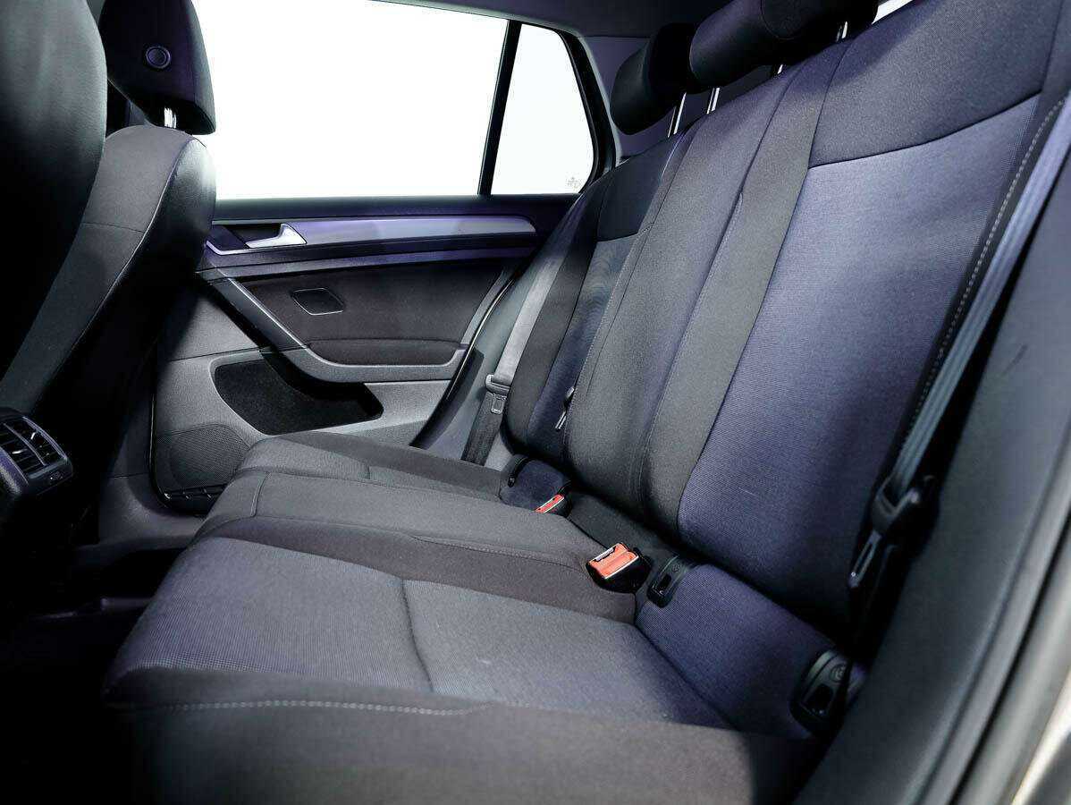 Купить Volkswagen Golf, 2013, 136 879 км.. Фото: #11