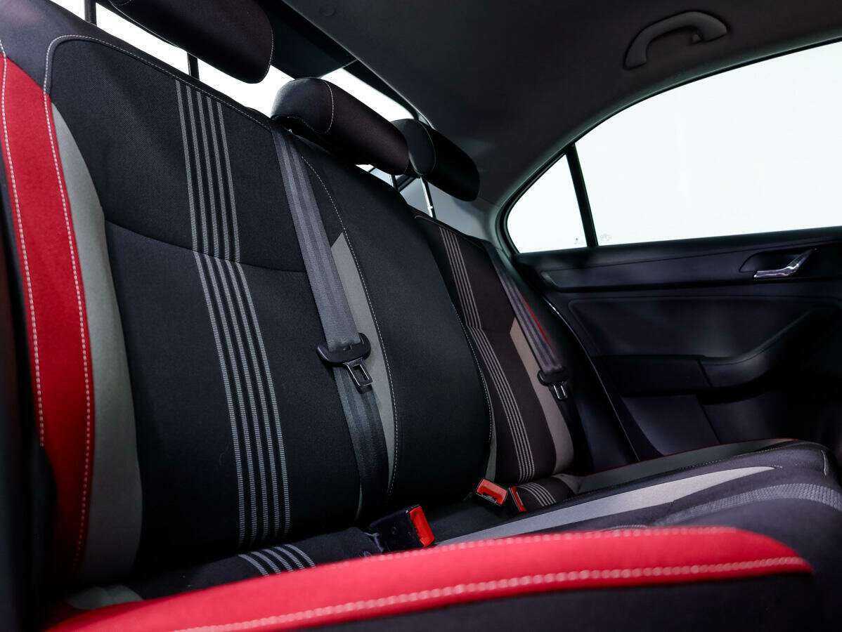 Купить Skoda Rapid, 2015, 107 086 км.. Фото: #12