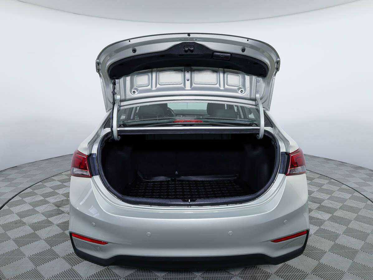 Купить Hyundai Solaris, 2019, 83 868 км.. Фото: #7