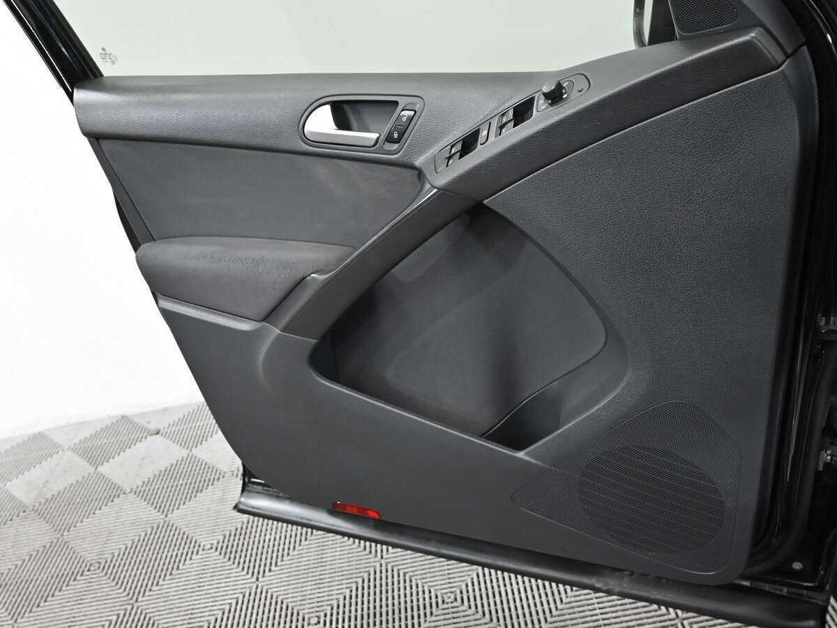 Купить Volkswagen Tiguan, 2013, 130 000 км.. Фото: #6