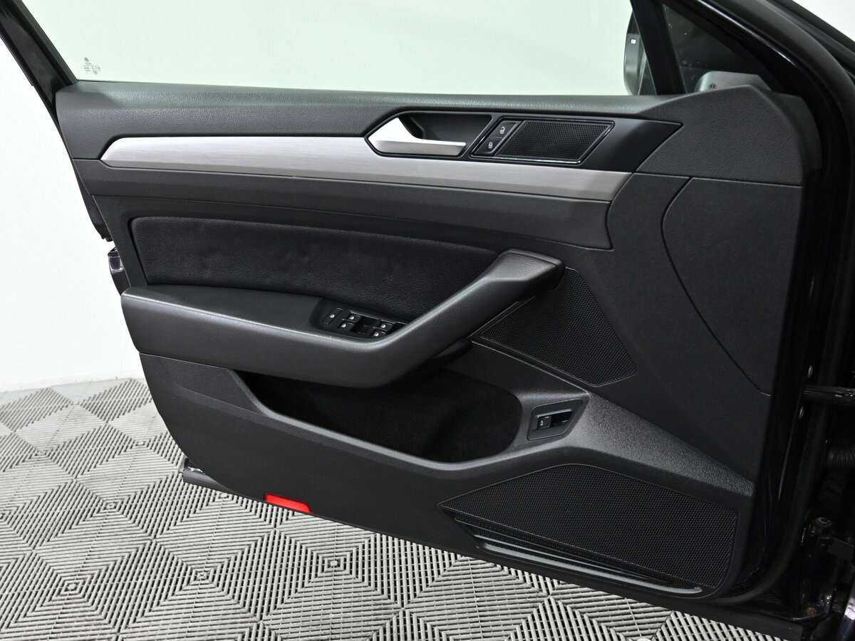 Купить Volkswagen Passat, 2016, 106 000 км.. Фото: #10