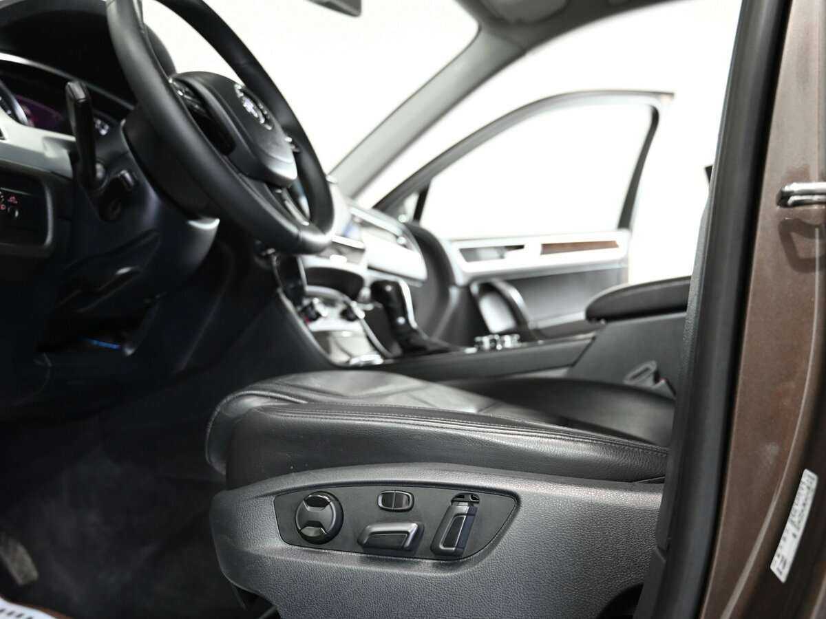 Купить Volkswagen Touareg, 2013, 144 000 км.. Фото: #7