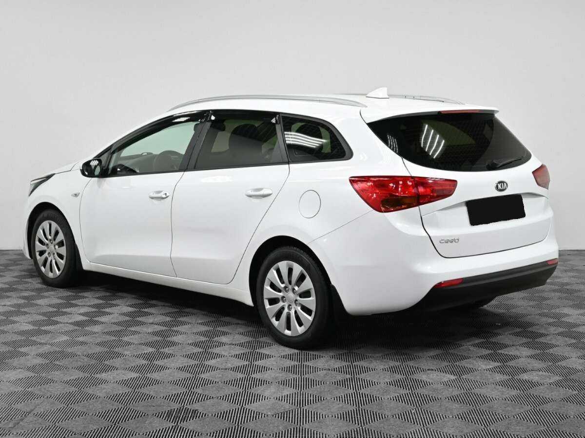 Купить Kia Ceed, 2017, 114 000 км.. Фото: #3