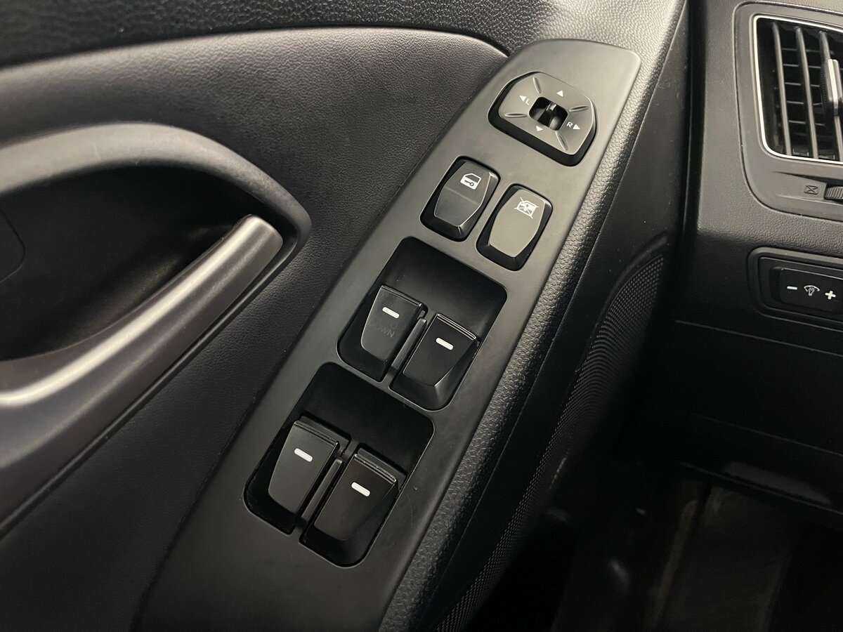 Купить Hyundai ix35, 2013, 157 270 км.. Фото: #15