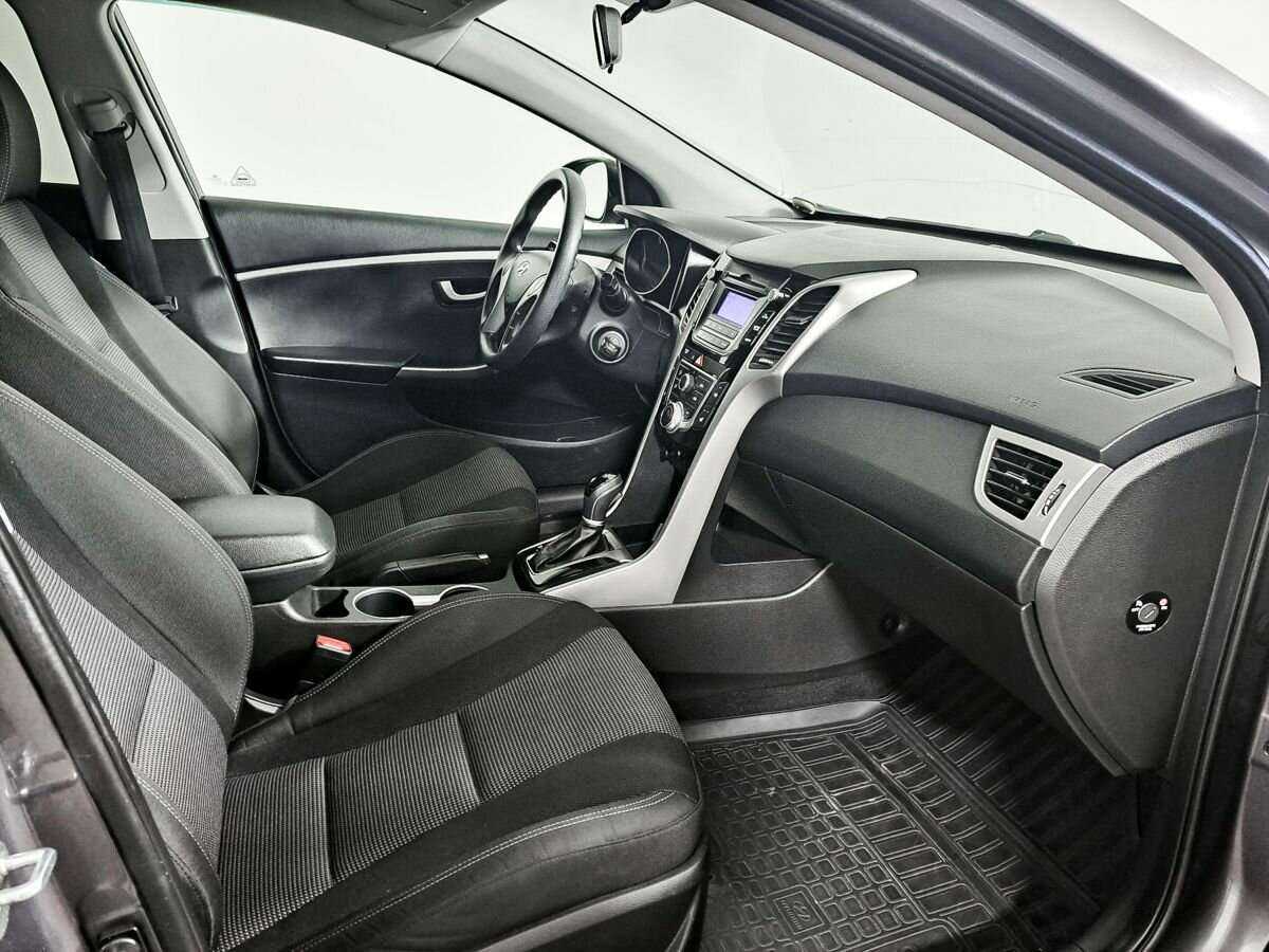 Купить Hyundai i30, 2016, 109 410 км.. Фото: #6