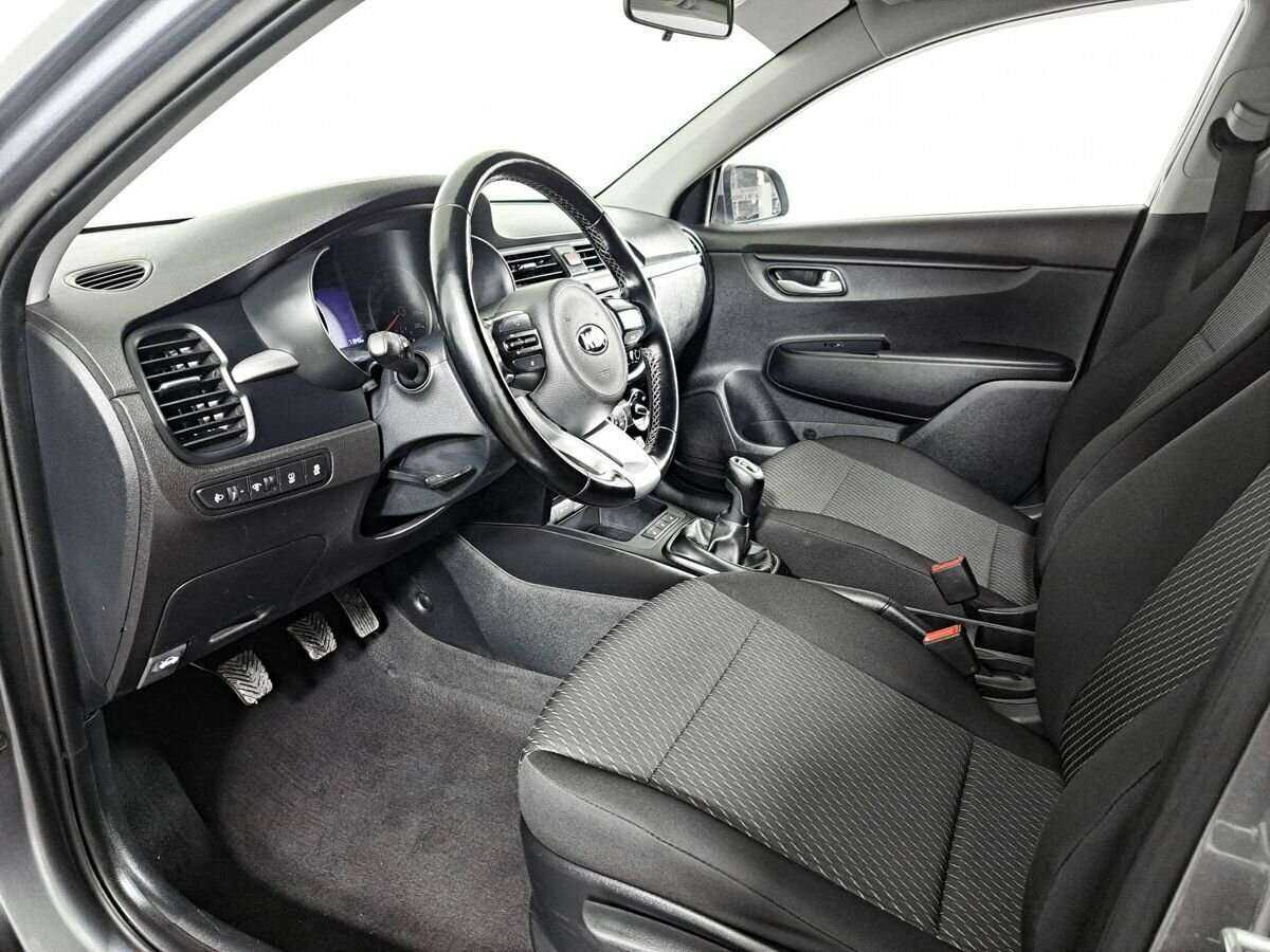 Купить Kia Rio, 2018, 71 290 км.. Фото: #11