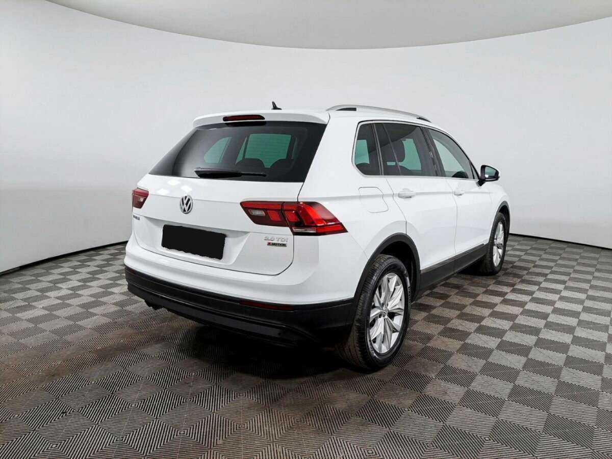 Купить Volkswagen Tiguan, 2017, 113 242 км.. Фото: #4