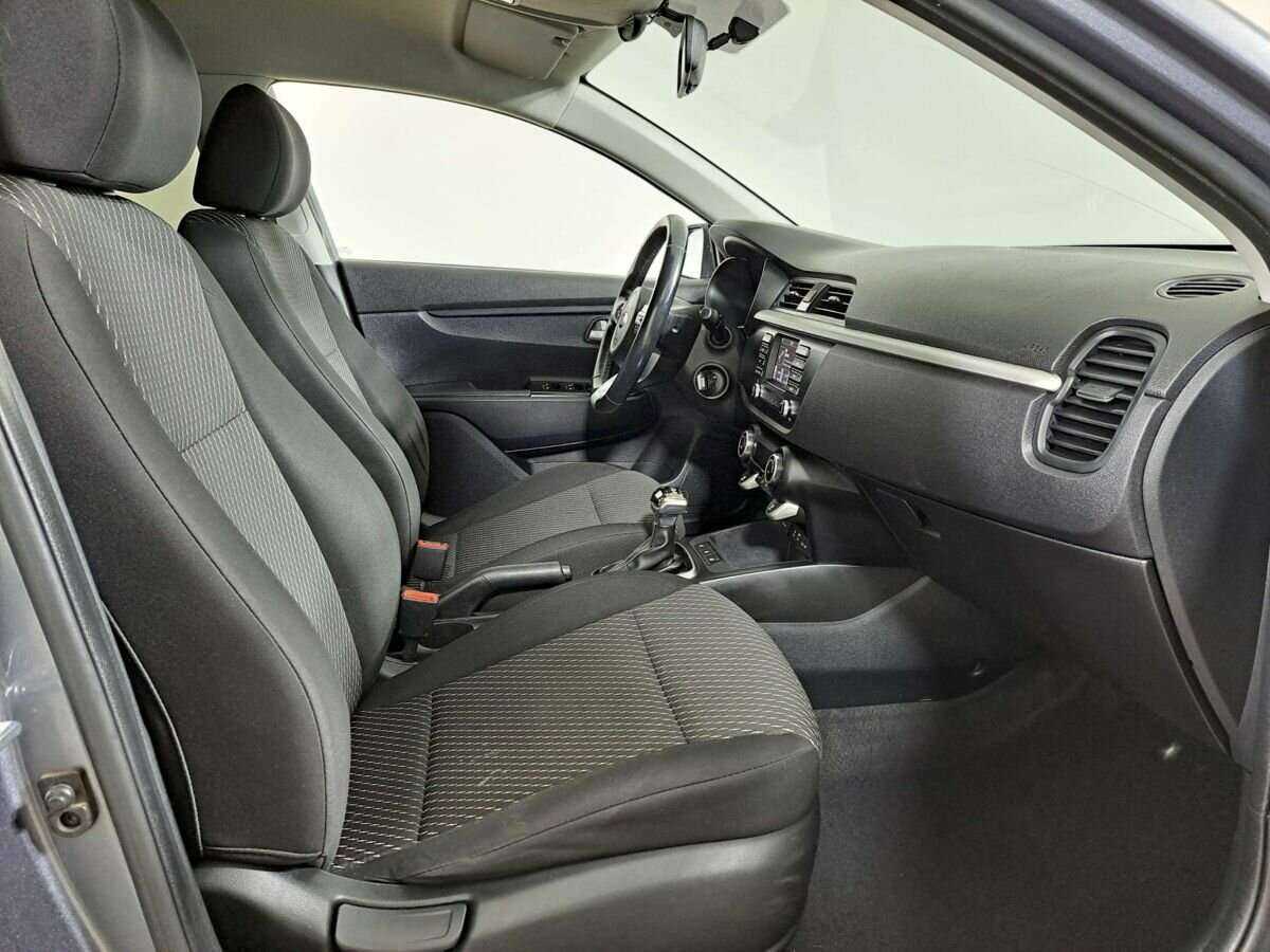 Купить Kia Rio, 2018, 101 250 км.. Фото: #9