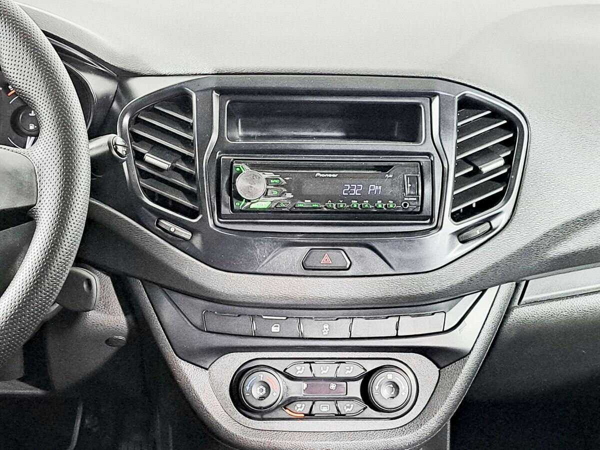 Купить Lada (ВАЗ) Vesta, 2017, 137 562 км.. Фото: #11