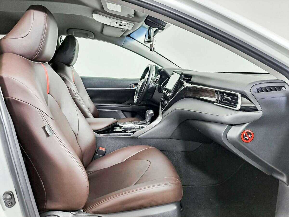 Купить Toyota Camry, 2019, 65 000 км.. Фото: #8