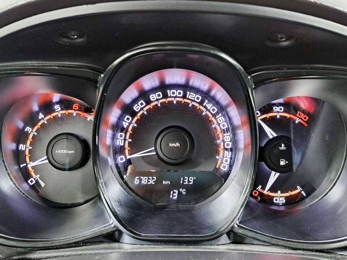 Купить Lada (ВАЗ) Vesta, 2019, 68 000 км.. Фото: #8