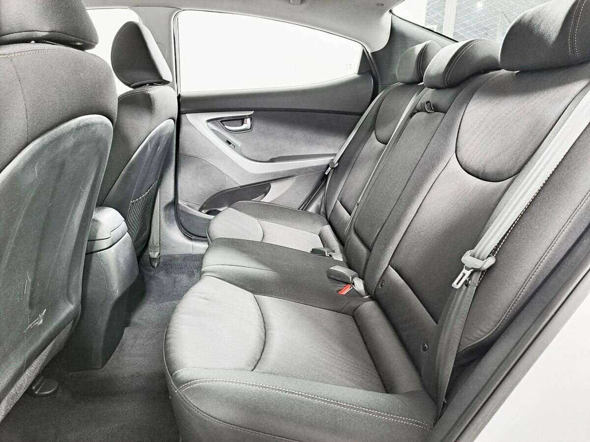 Купить Hyundai Elantra, 2015, 122 000 км.. Фото: #9