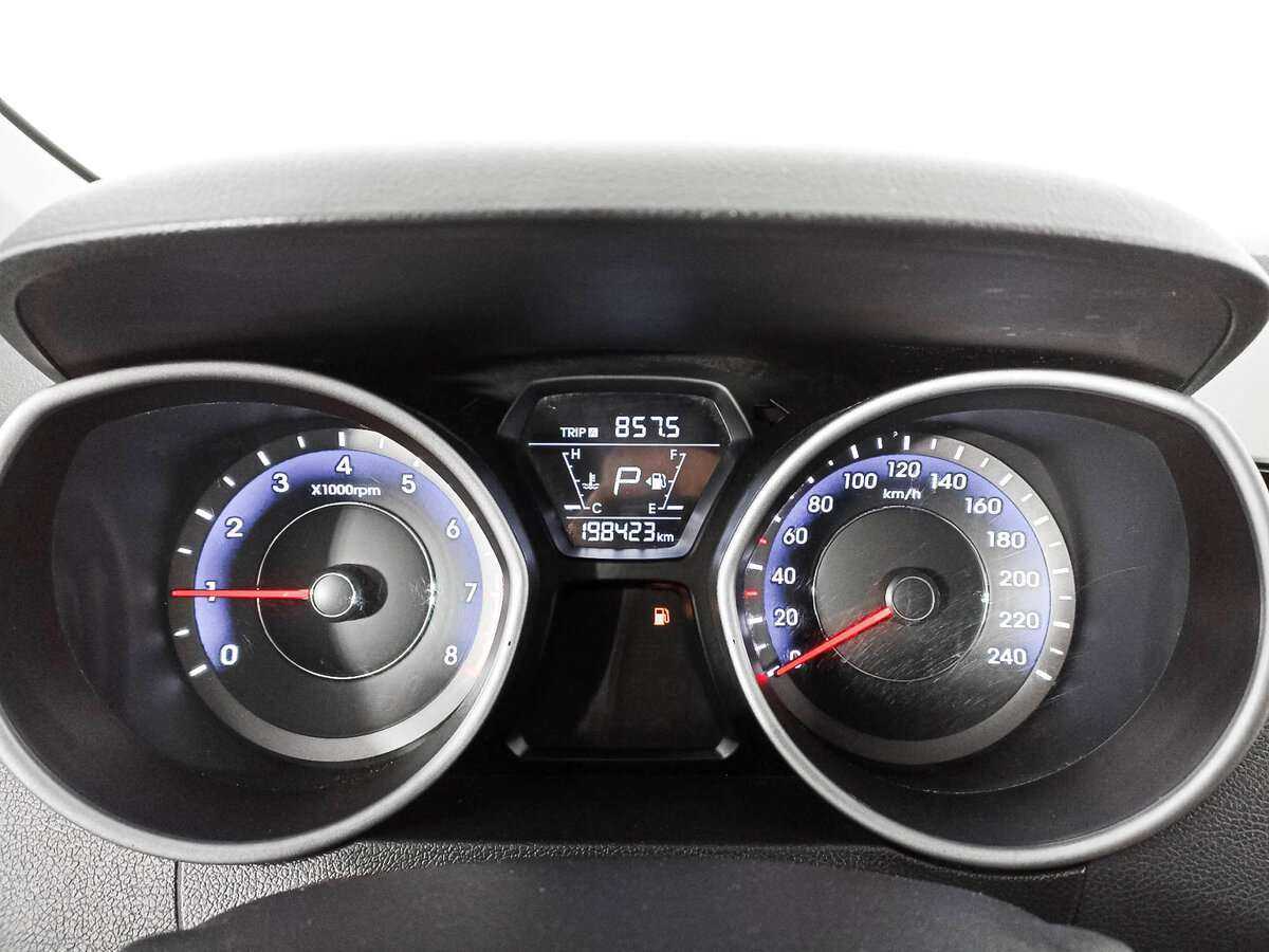 Купить Hyundai Elantra, 2015, 198 503 км.. Фото: #8