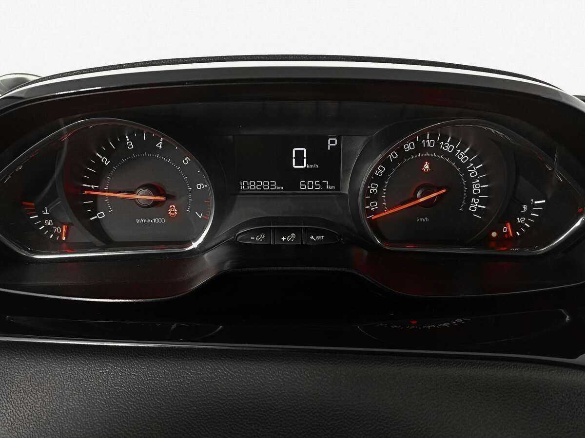 Купить Peugeot 208, 2013, 108 259 км.. Фото: #10