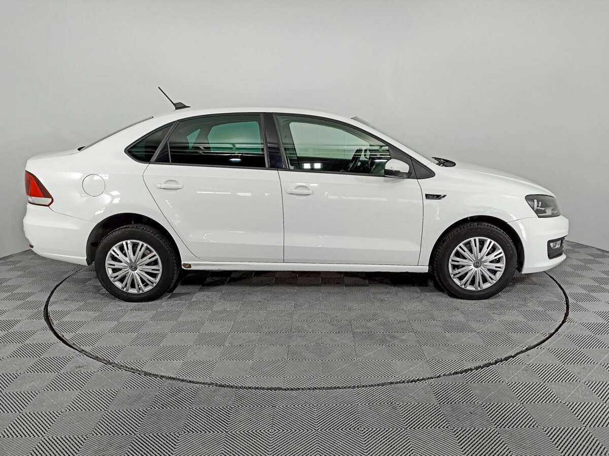 Купить Volkswagen Polo, 2018, 85 637 км.. Фото: #3