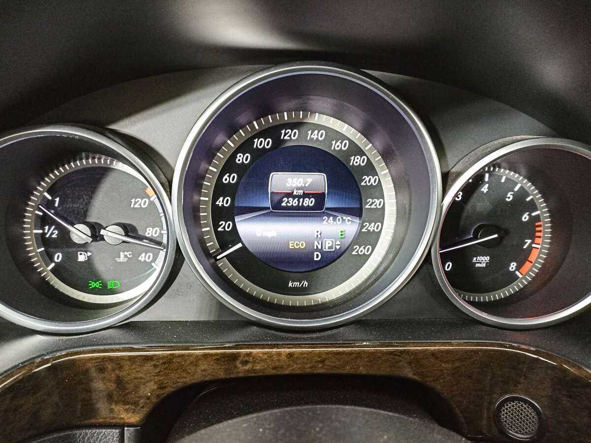 Купить Mercedes-Benz E-Класс, 2013, 236 181 км.. Фото: #10