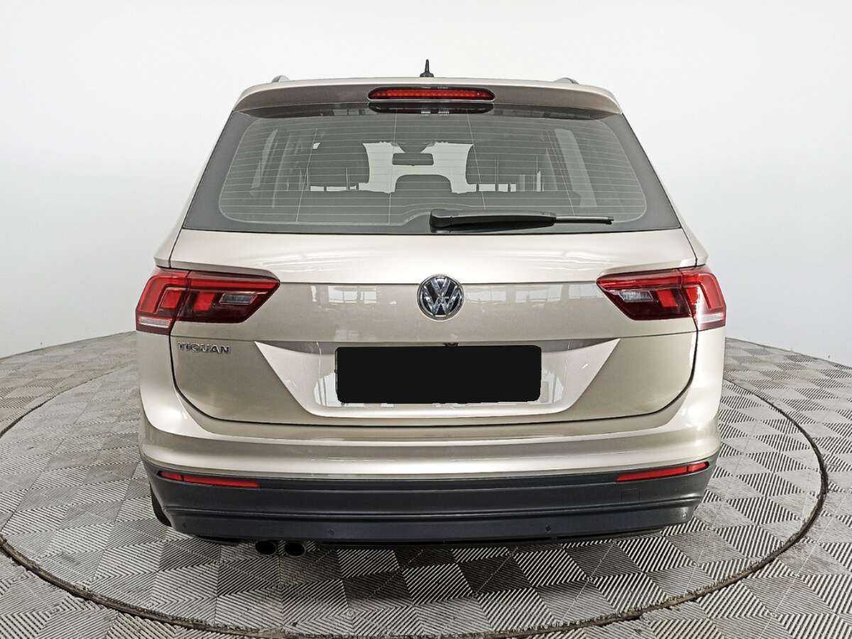 Купить Volkswagen Tiguan, 2020, 71 102 км.. Фото: #5