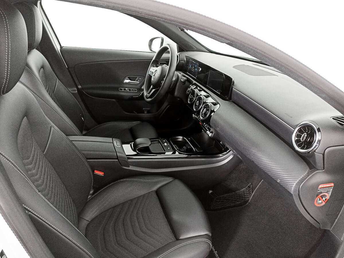 Купить Mercedes-Benz A-Класс, 2018, 96 216 км.. Фото: #8