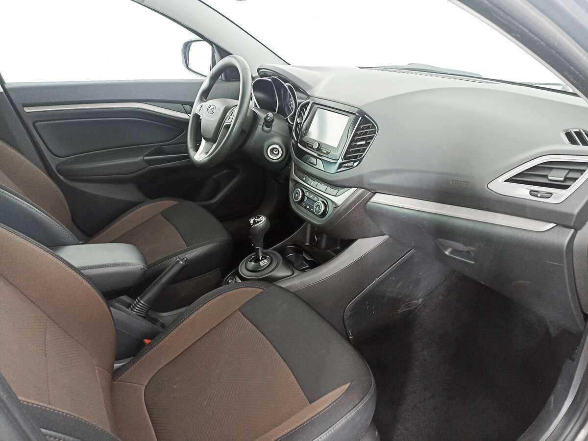 Купить Lada (ВАЗ) Vesta, 2017, 127 901 км.. Фото: #8