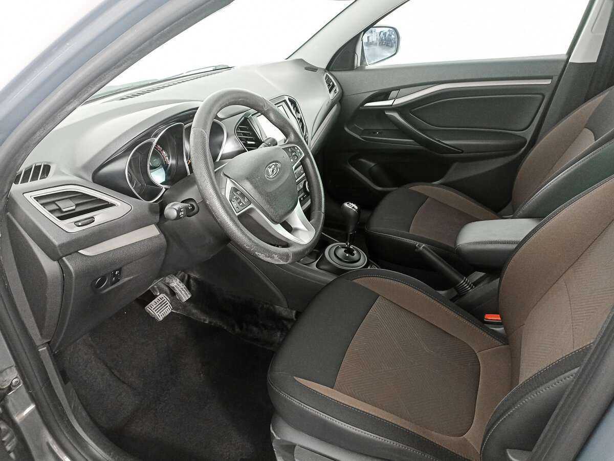 Купить Lada (ВАЗ) Vesta, 2017, 127 901 км.. Фото: #13