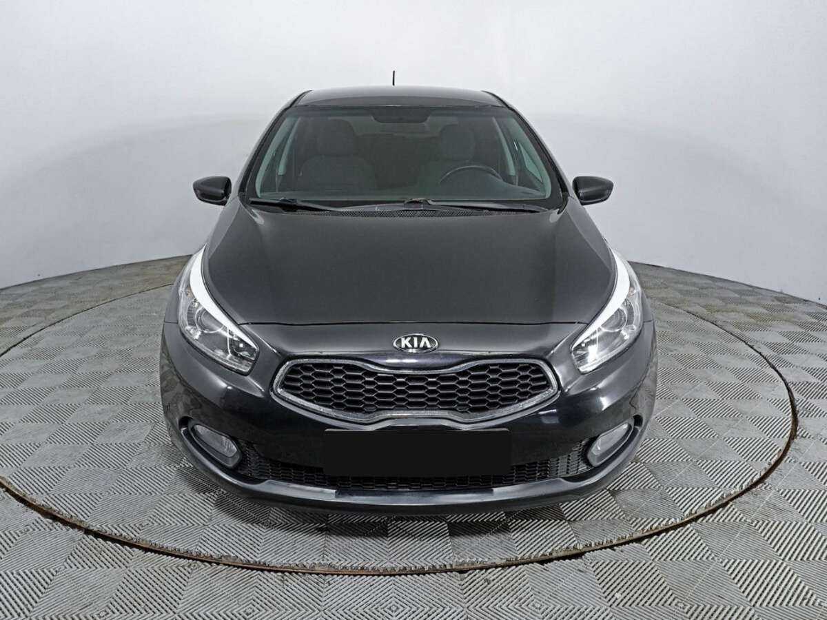 Купить Kia Ceed, 2012, 151 082 км.. Фото: #1