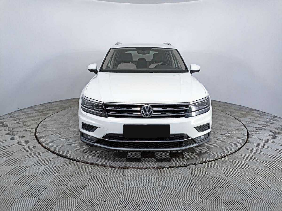 Купить Volkswagen Tiguan, 2017, 128 567 км.. Фото: #1