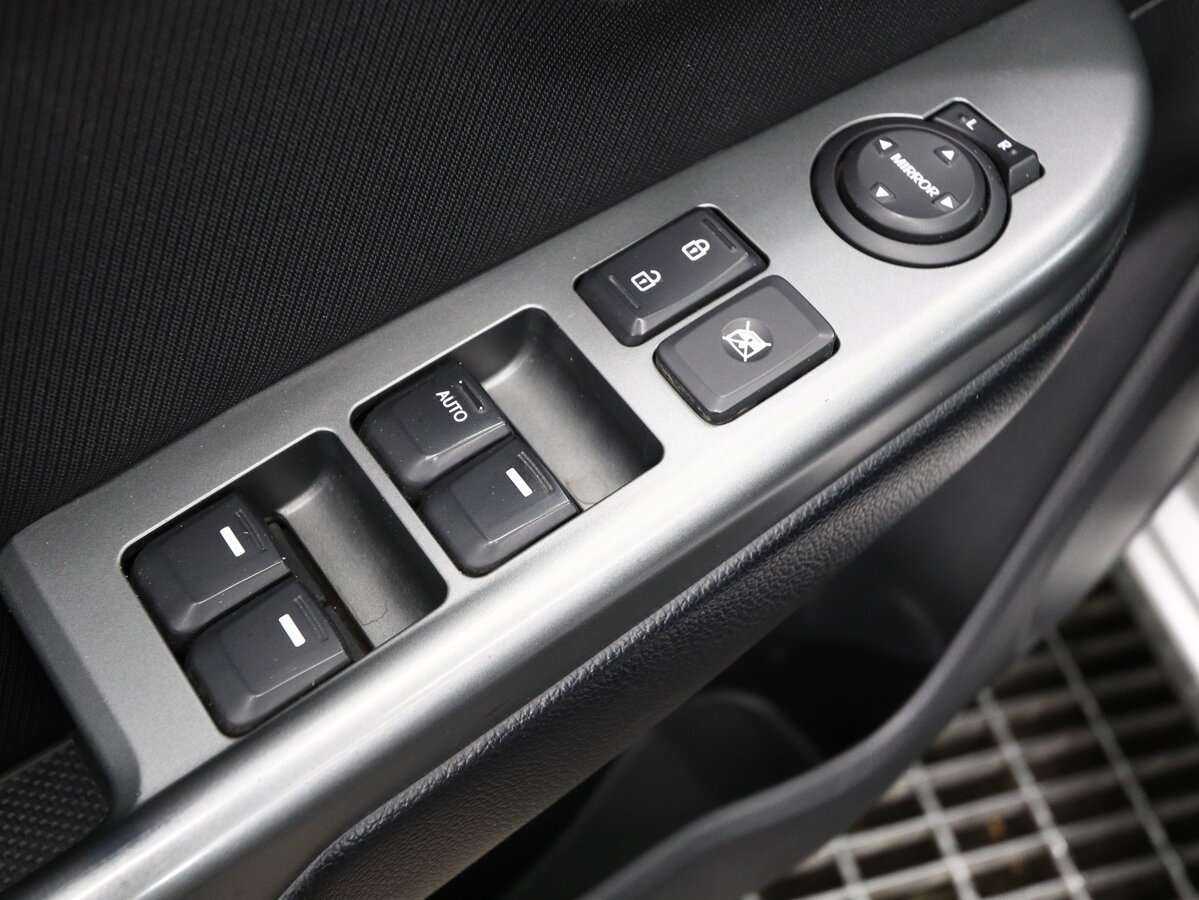 Купить Kia Rio, 2015, 59 140 км.. Фото: #5