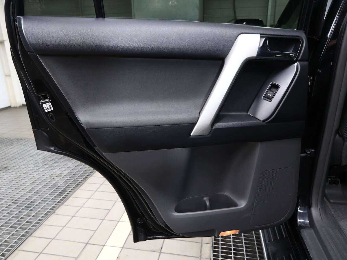 Купить Toyota Land Cruiser Prado, 2013, 183 000 км.. Фото: #12