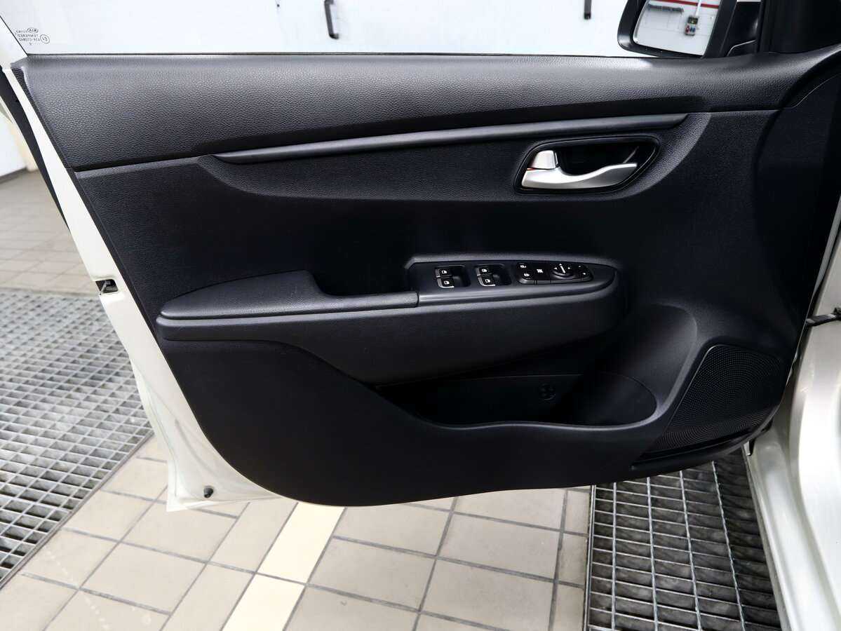 Купить Kia Rio, 2019, 33 000 км.. Фото: #13